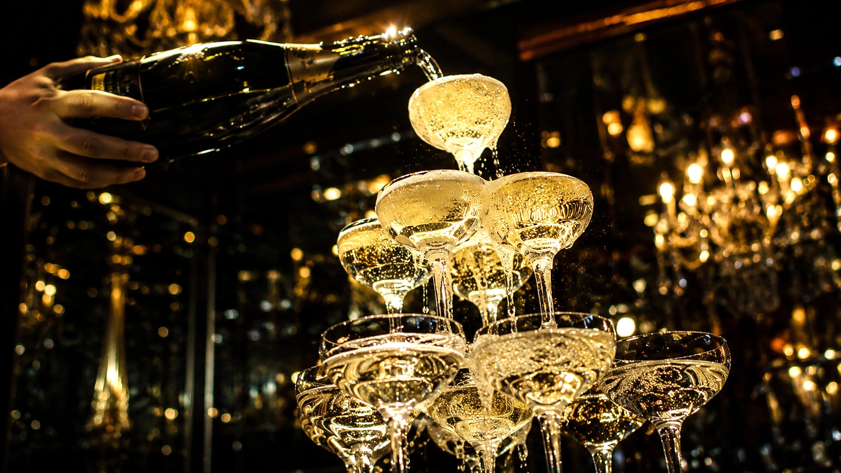 Best Wines for Dinner Parties & Date Nights